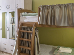 Хостел Elia Boutique & Apart-Hotel