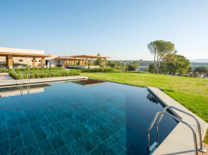 Anda Barut Collection - Ultra All Inclusive