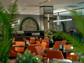 Отель Dostyk Business