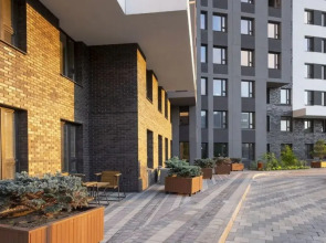 Апартаменты LikeHome Life - Калужская Букинист 1