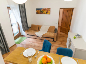 Апартаменты на Белинского 7