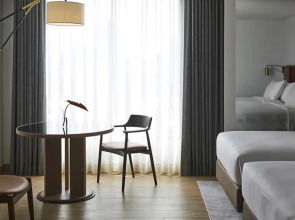 Montien Hotel Surawong Bangkok