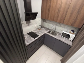 Апартаменты на набережной сети «Все в гости» на ул. Батурина, 27