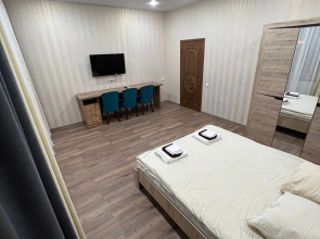 Отель Фараон