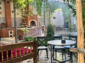 Отель Zahid Inn