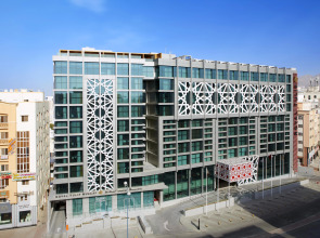 Отель Royal Tulip Muscat