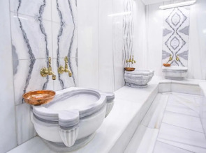 Destiny Marine Deluxe Hotel