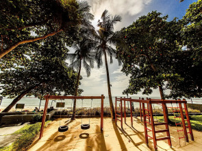 Апартаменты Zire WongAmat