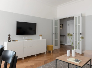 Апартаменты LetYourFlat Aurora