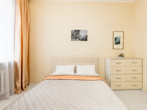 Апартаменты на площади Победы