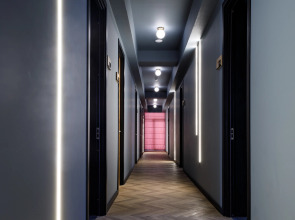 Отель Address Inn