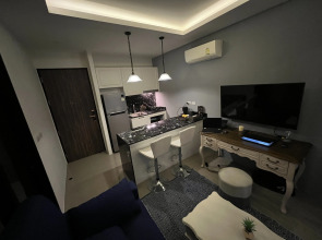 Апартаменты Palmyrah Surin Beach Residences