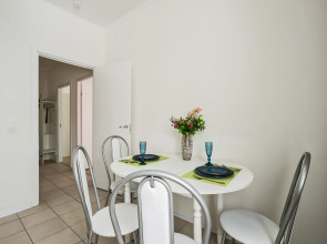 Апартаменты MaxRealty24 на Просторной 14