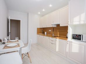 Апартаменты У нaс лучше, чeм дoма Sanset 2-Оранжерейная 2к1 кв 228