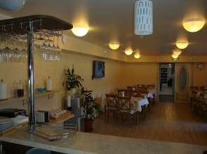 Отель Аврора