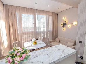 Апартаменты FSF Дизайнерские Четыре Сезона (Business)