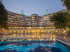 Отель Botanik Platinum