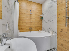 Апартаменты Арт-Апарты у Экспофорума 4