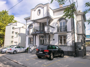 Отель Mint Garni