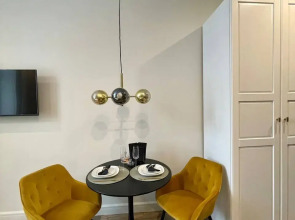 Апартаменты Green And Blue