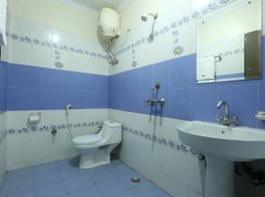 Отель Airport Mayank Residency