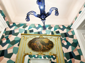 Апартаменты Эксклюзивная квартира Уголок Парижа