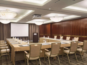 Crowne Plaza Dubai Jumeirah an IHG Hotel