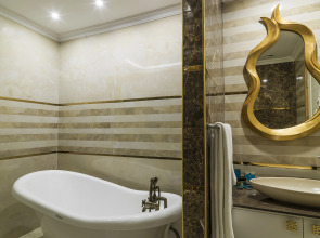 Отель Karmir Resort  & SPA