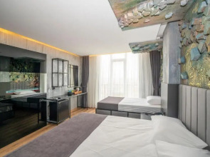 Continental Airport Hotel