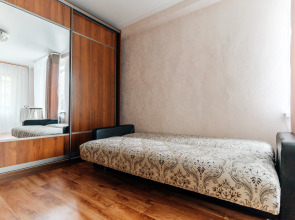 Апартаменты на Маршала Жукова 40