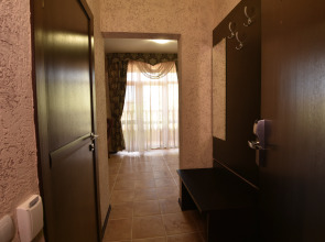 Отель Замок Азов