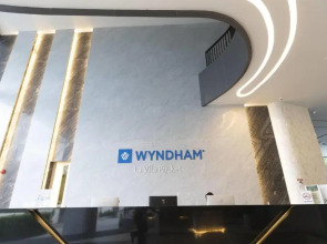 Отель Wyndham La Vita Rawai Phuket