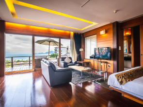 Отель KC Resort & Over Water Villas