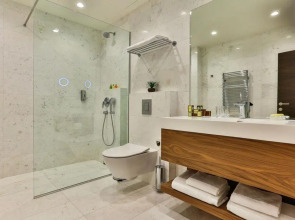 Отель California by Aycon