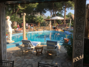 Отель Atillas Getaway Holiday Resort