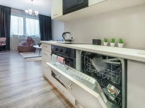 Апартаменты SKY INN Color Pink