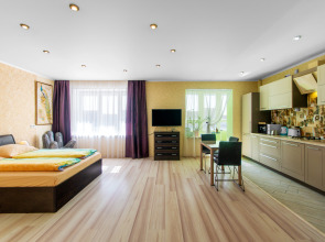 Апартаменты West39 на Шахматной 4В