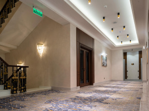 FRANKFORT Expo Hotel&Spa