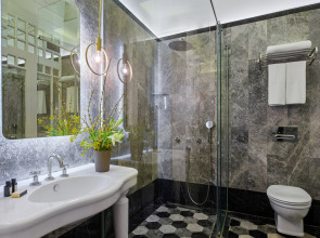 Отель Mr CAS Hotels