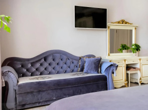 Квартира Пятигорская 24 27/2