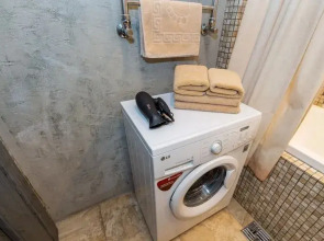 Loft Apartments с пректором и терассой