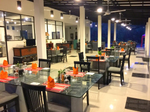 Отель Flower Garden Eco Village