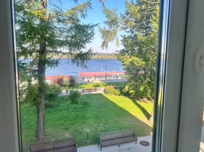 Квартира Двухкомнатная в Центре на Набережной