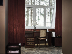 Отель Империал