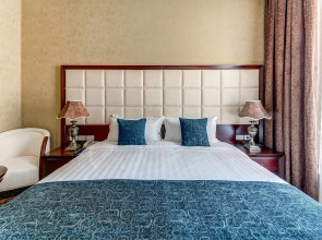 Отель Nevskiy Eclectic by AKYAN