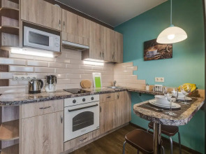 Апартаменты на Оптиков 45