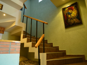 Мини-Отель Kutaisi Globus