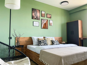 Апартаменты на Жданова