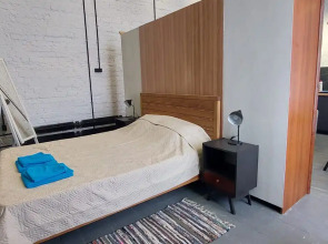 Апартаменты "У художника на Аллее Героев, 4"