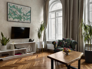 Апартаменты Центр на Маяковского